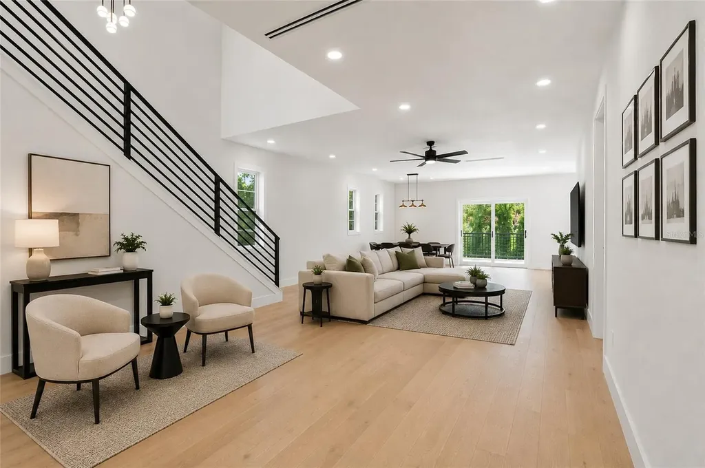 2501 Quincy Street S St Petersburg FL 33711
