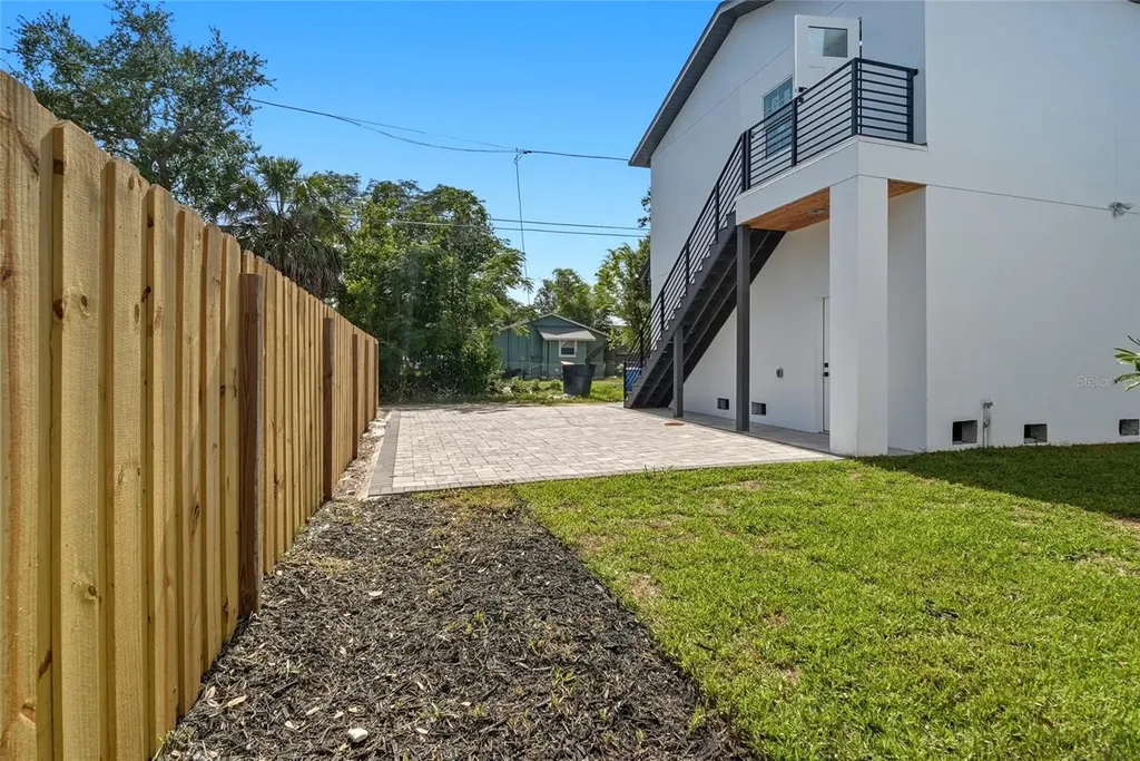 2501 Quincy Street S St Petersburg FL 33711
