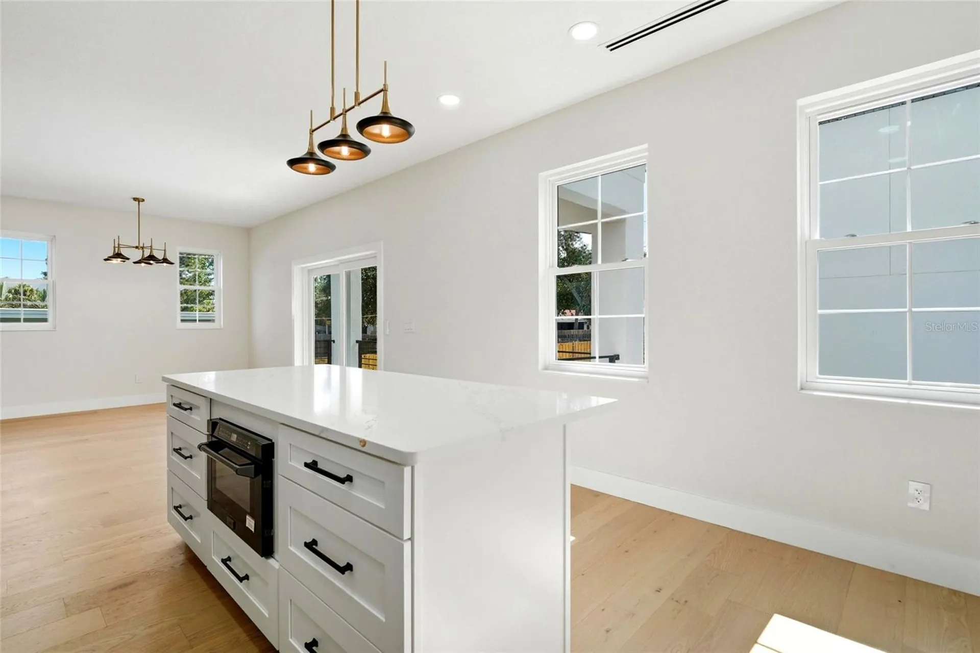 2501 Quincy Street S St Petersburg FL 33711