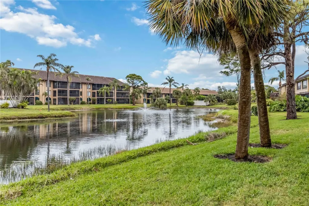 5734 Ashton Lake Drive Sarasota FL 34231