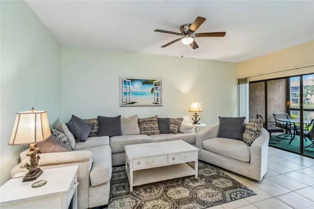 5734 Ashton Lake Drive Sarasota FL 34231