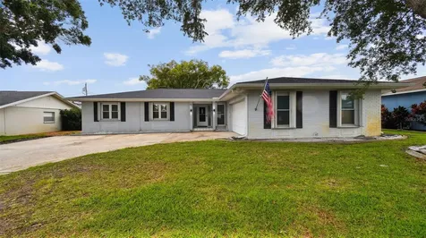 1675 Eden Court Clearwater FL 33756