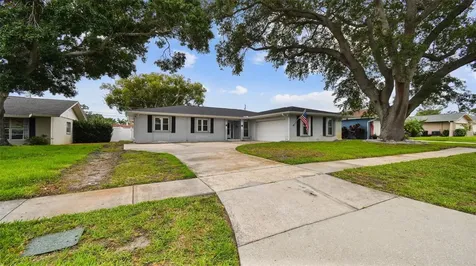1675 Eden Court Clearwater FL 33756