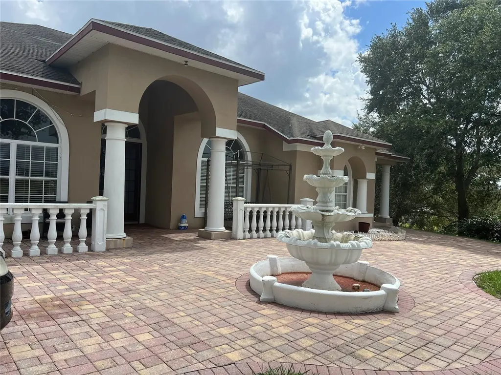 11344 Lake Montgomery Boulevard Clermont FL 34715