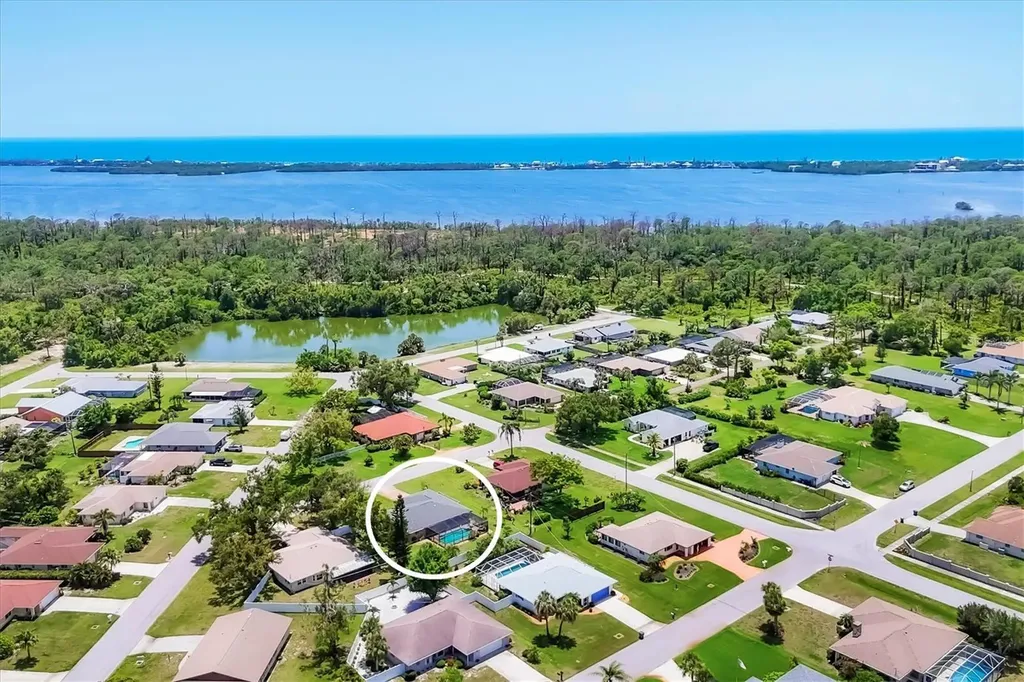 1040 Caples Street Englewood FL 34223