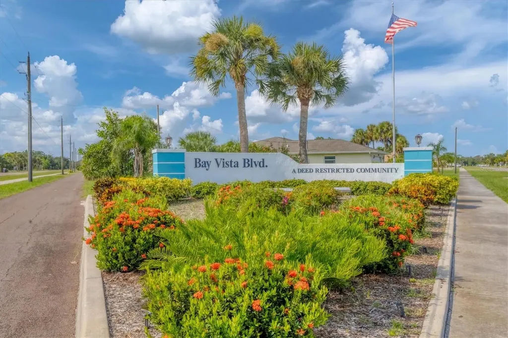 1040 Caples Street Englewood FL 34223