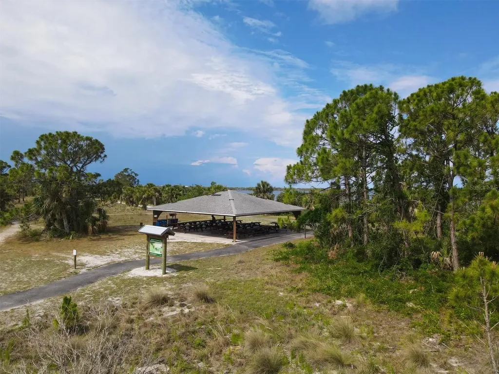 1040 Caples Street Englewood FL 34223