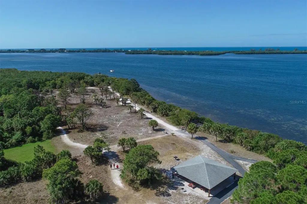 1040 Caples Street Englewood FL 34223