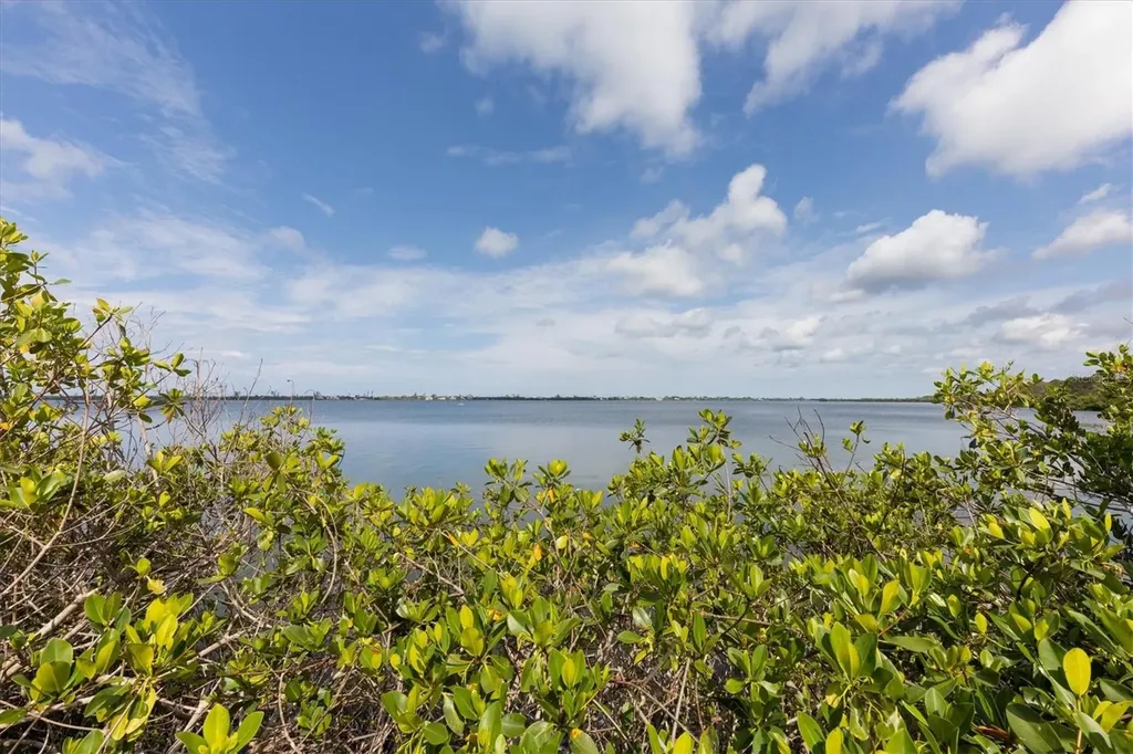 1040 Caples Street Englewood FL 34223