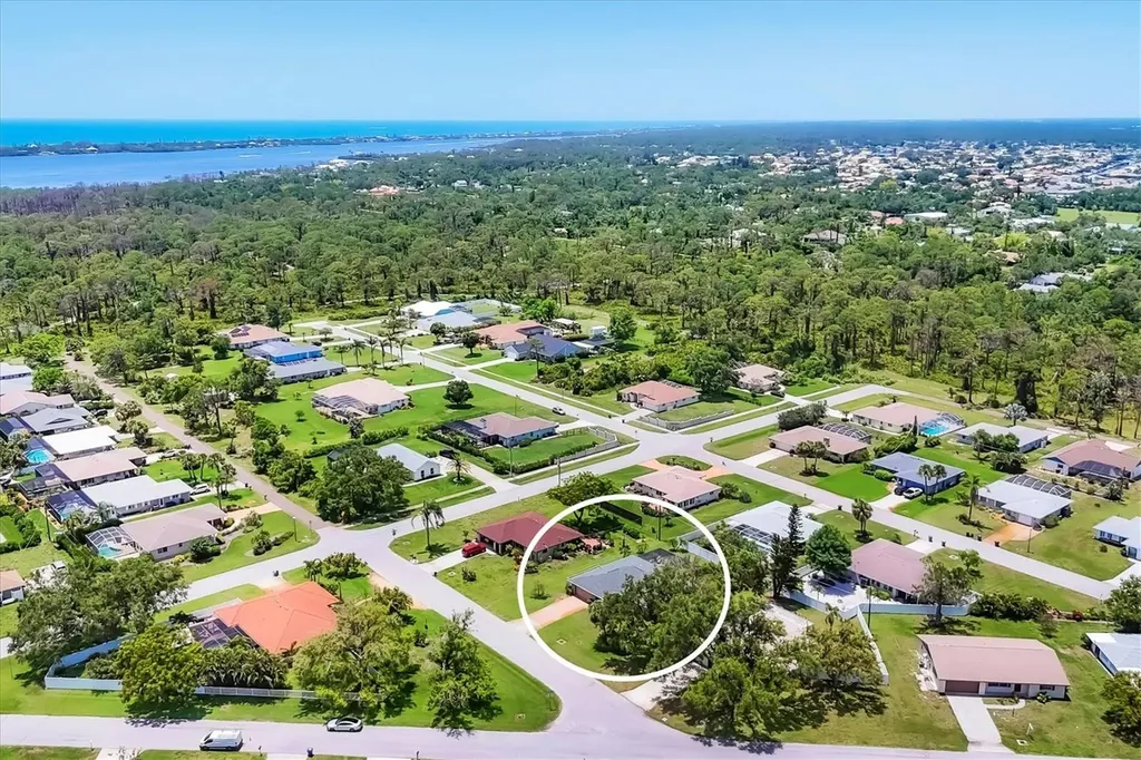 1040 Caples Street Englewood FL 34223