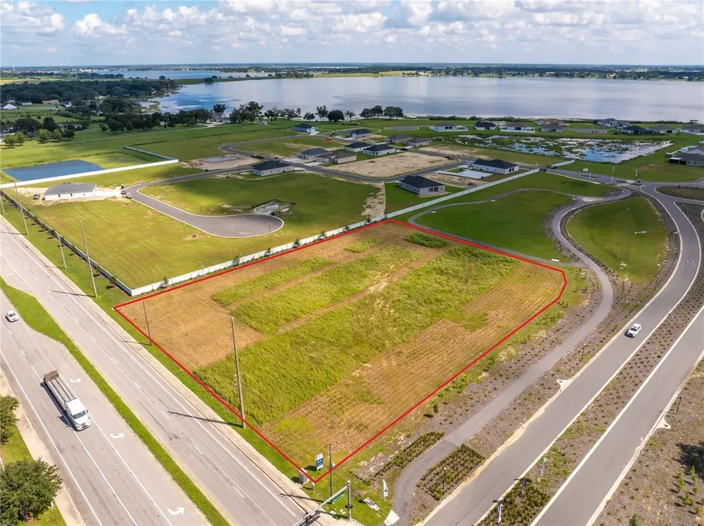 Berkley Road Auburndale FL 33823