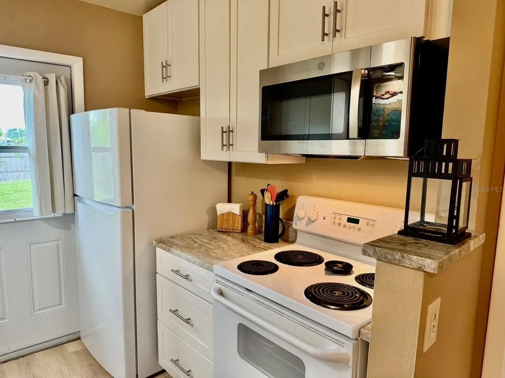 11248 Pendleton Avenue Englewood FL 34224