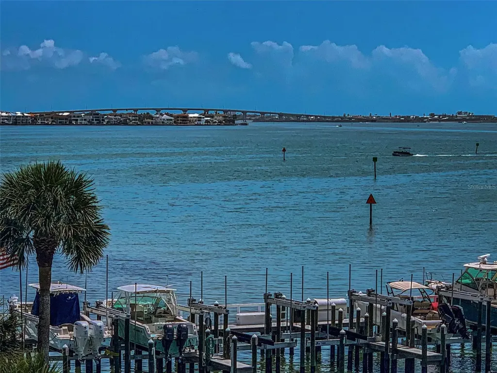 1 Seaside Lane Belleair FL 33756
