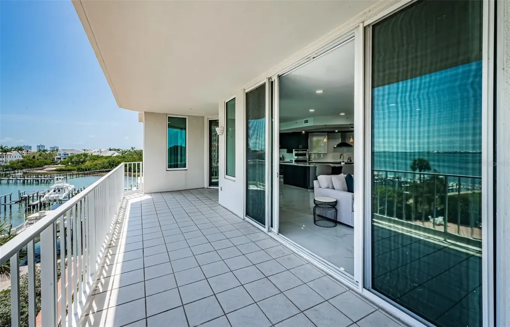 1 Seaside Lane Belleair FL 33756