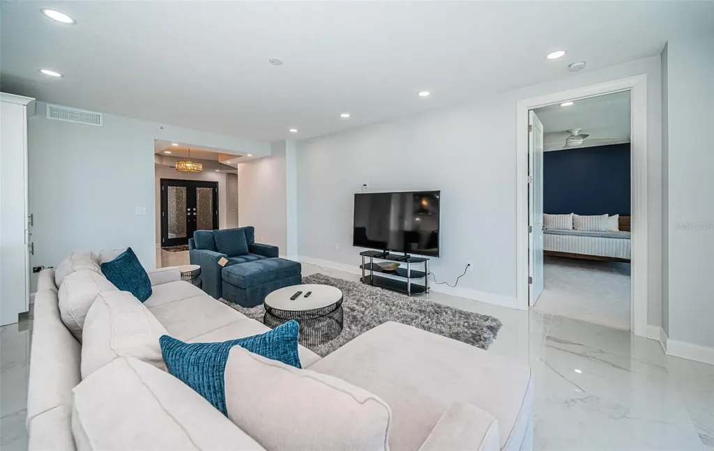 1 Seaside Lane Belleair FL 33756
