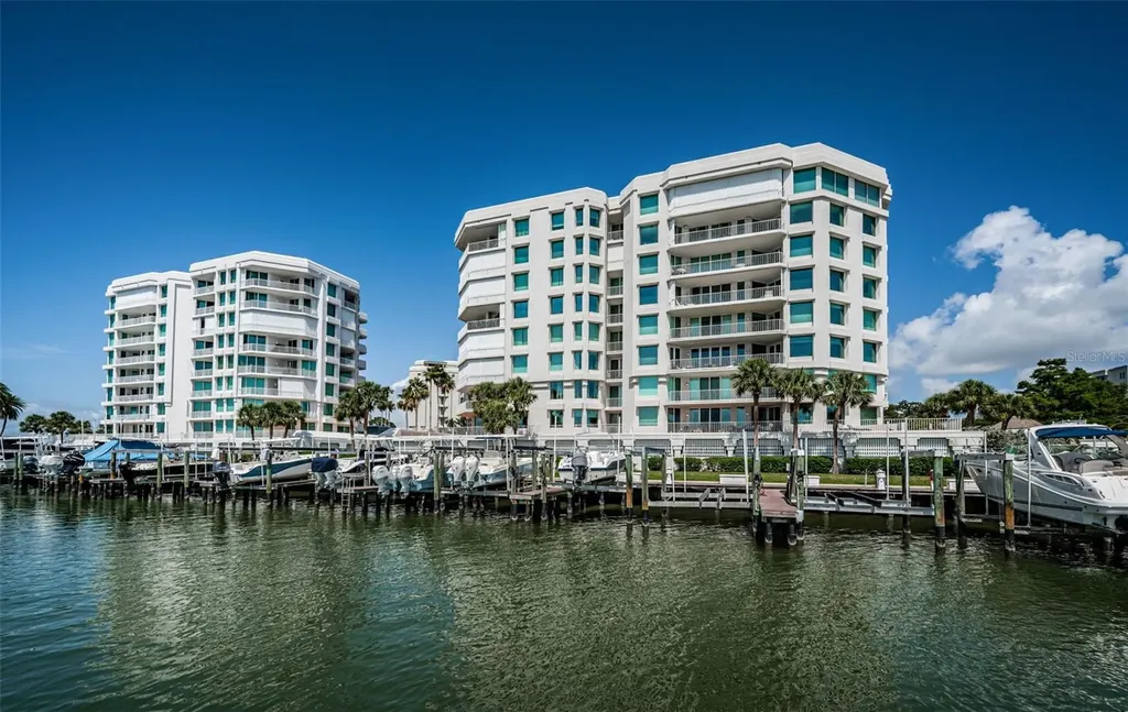 1 Seaside Lane Belleair FL 33756