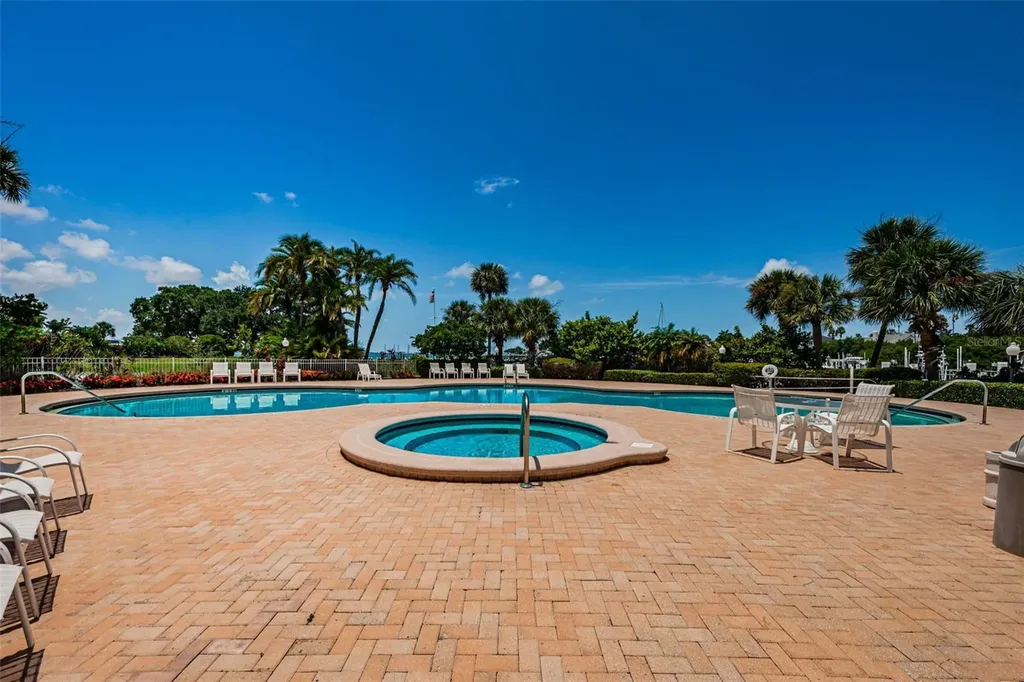 1 Seaside Lane Belleair FL 33756