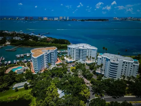 1 Seaside Lane Belleair FL 33756