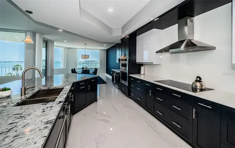 1 Seaside Lane Belleair FL 33756