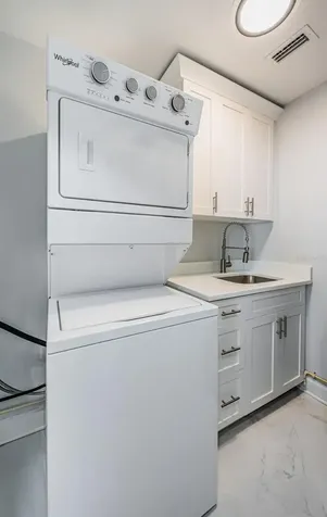 1 Seaside Lane Belleair FL 33756