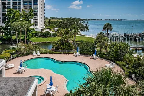 1 Seaside Lane Belleair FL 33756