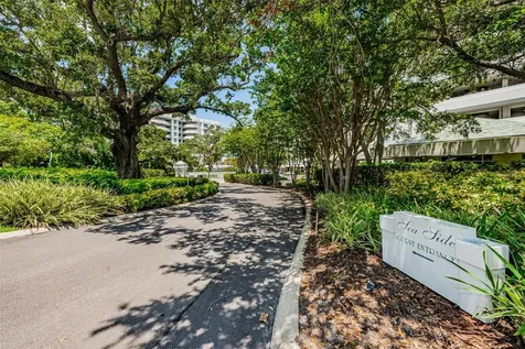 1 Seaside Lane Belleair FL 33756