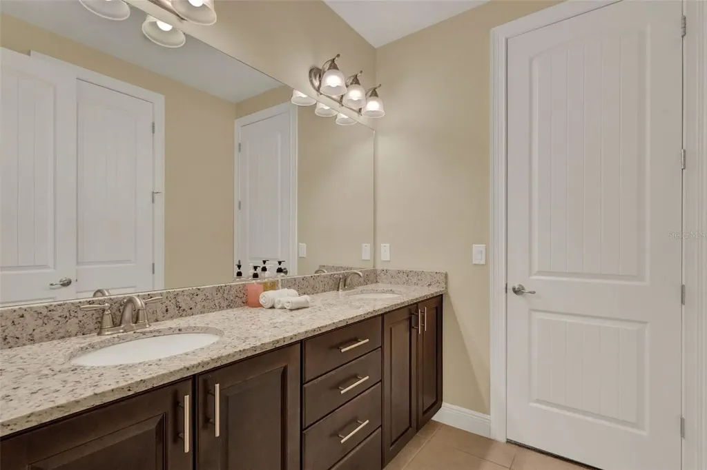 7613 Brookhurst Lane Kissimmee FL 34747