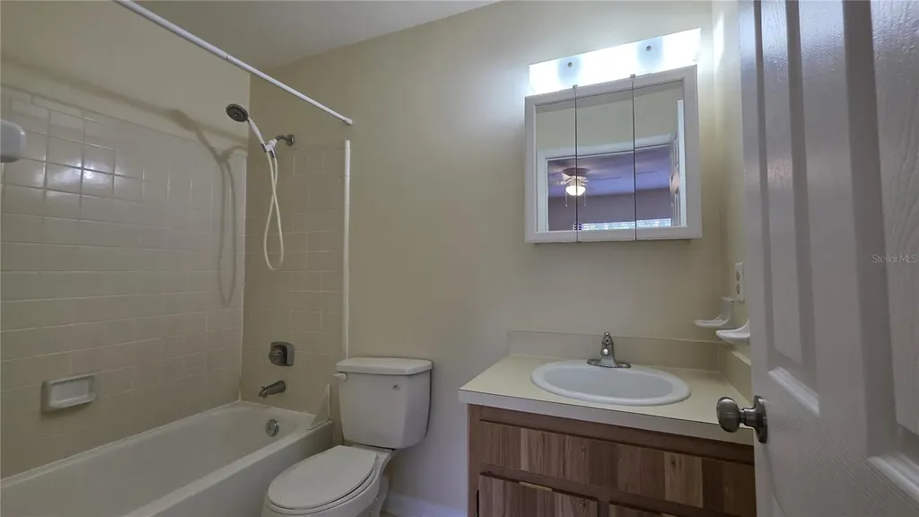 2635 SW 35th Place Gainesville FL 32608