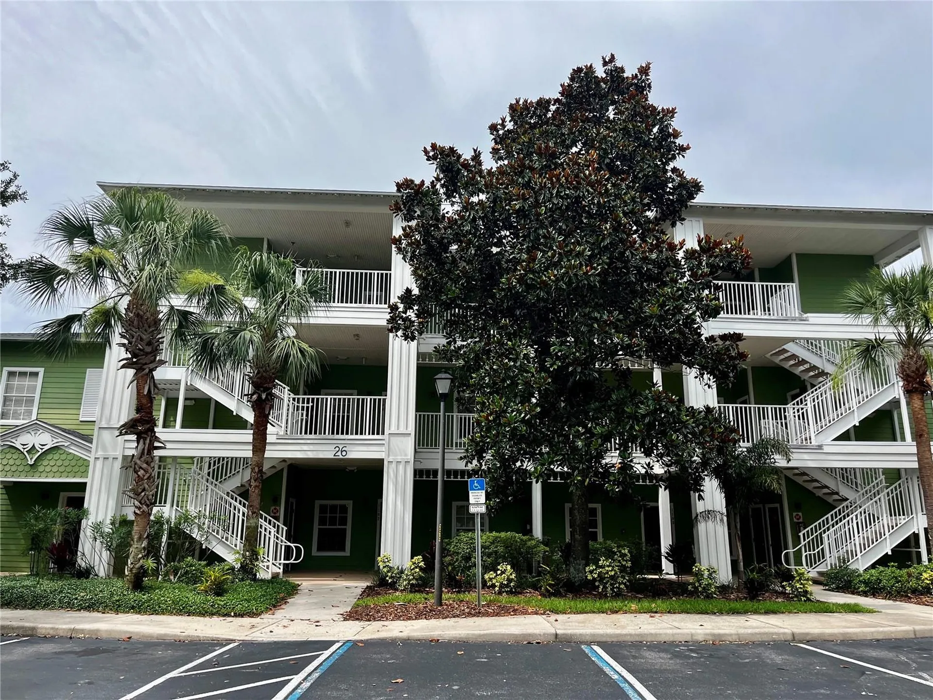 1106 Gran Bahama Boulevard Davenport FL 33897