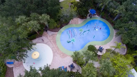 1106 Gran Bahama Boulevard Davenport FL 33897