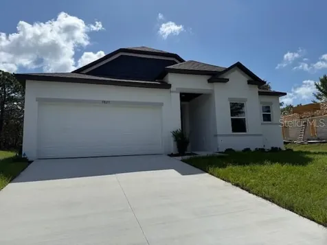 9825 N Angela Drive Dunnellon FL 34433