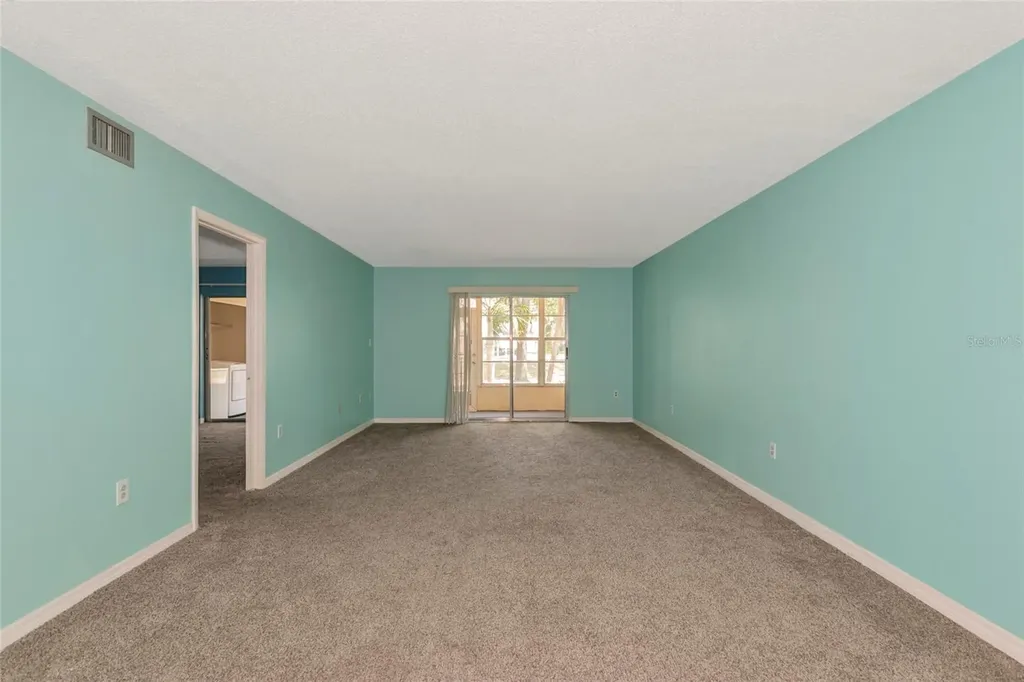 3072 Lake Bayshore Drive Bradenton FL 34205