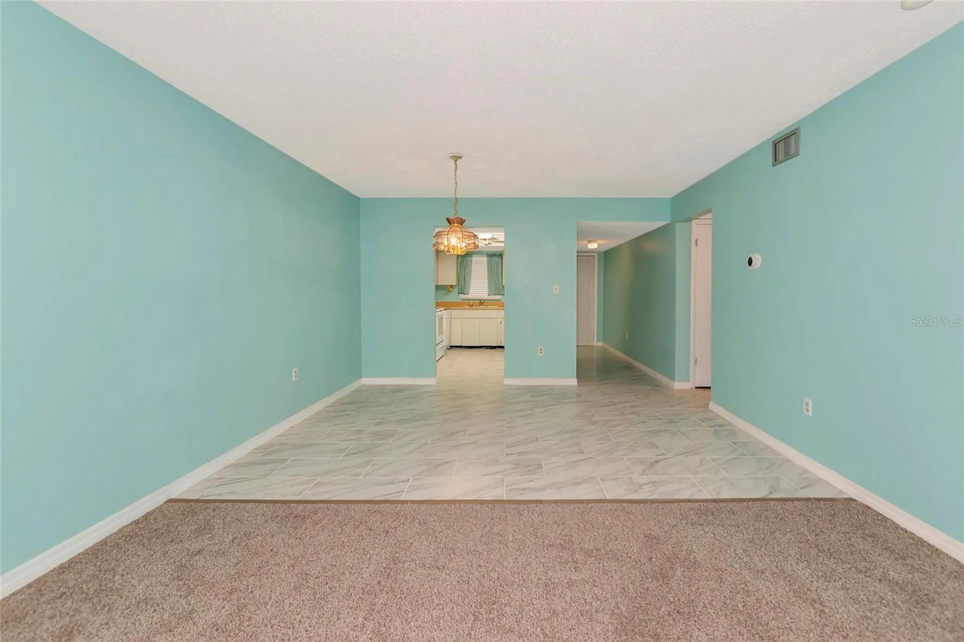 3072 Lake Bayshore Drive Bradenton FL 34205