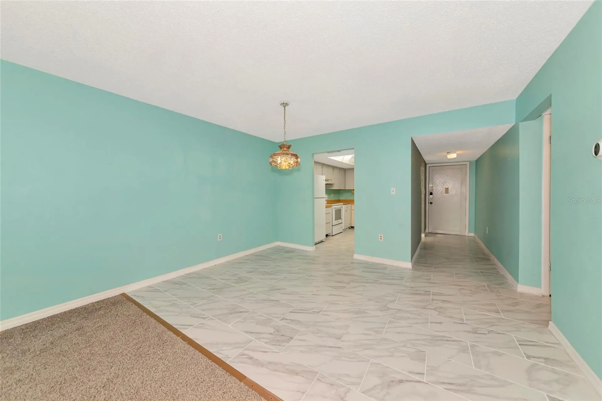 3072 Lake Bayshore Drive Bradenton FL 34205
