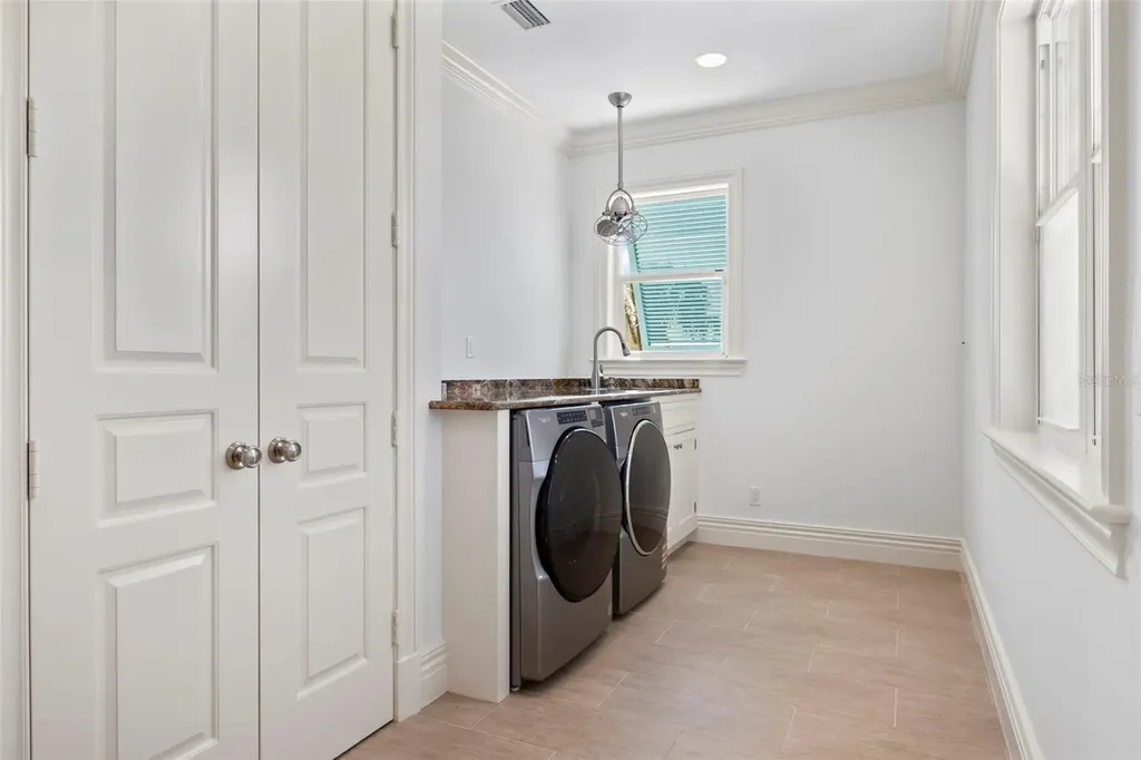 2275 Genesea Lane Vero Beach FL 32963