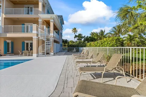 2275 Genesea Lane Vero Beach FL 32963