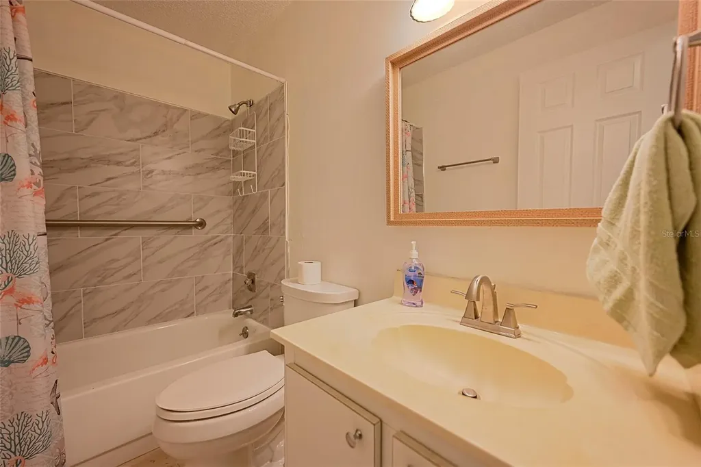 1731 Bonitas Circle Venice FL 34293