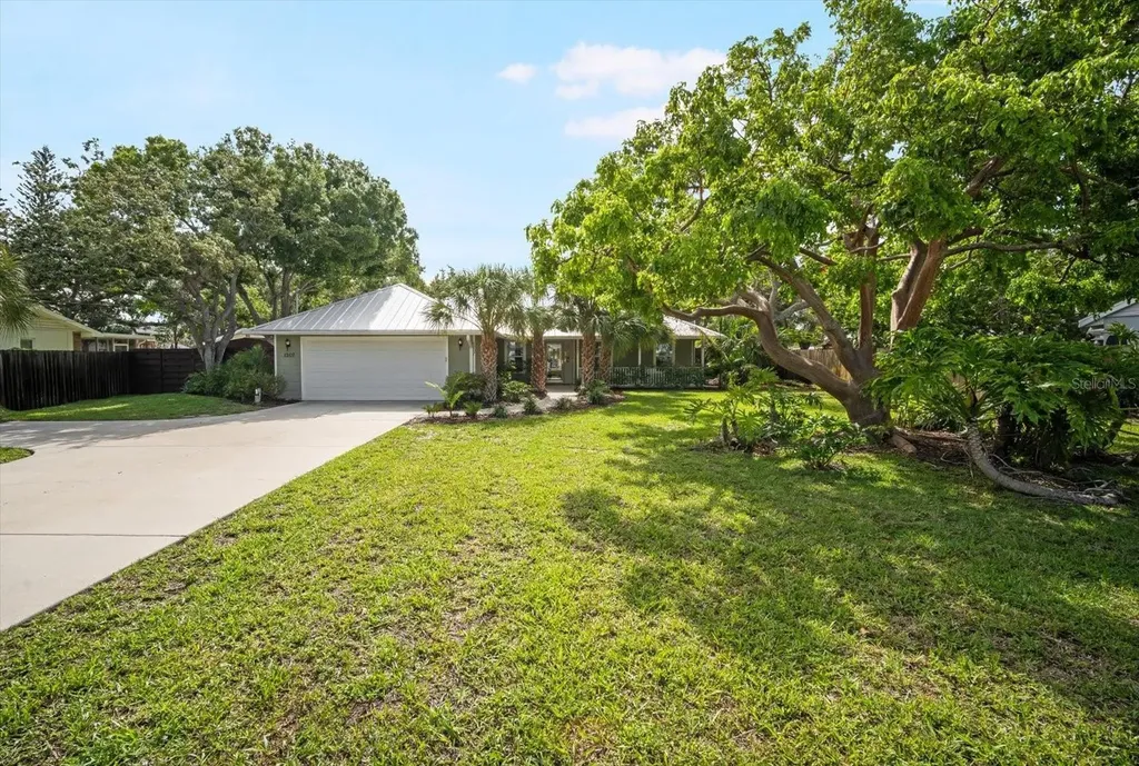 1207 71st Street NW Bradenton FL 34209