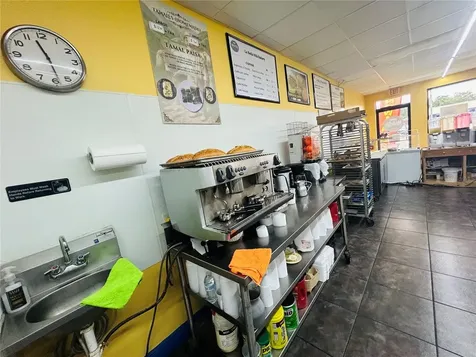 7026 W Hillsborough Avenue Tampa FL 33634