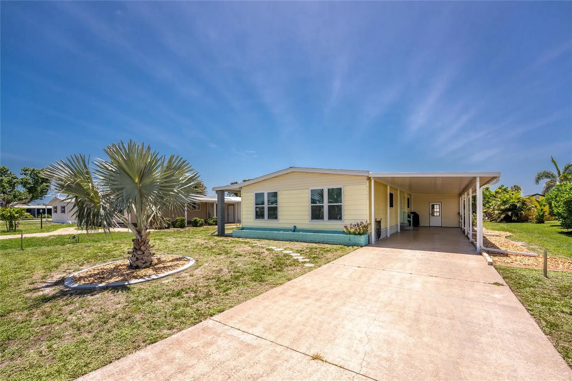 6293 Sparrow Lane Englewood FL 34224