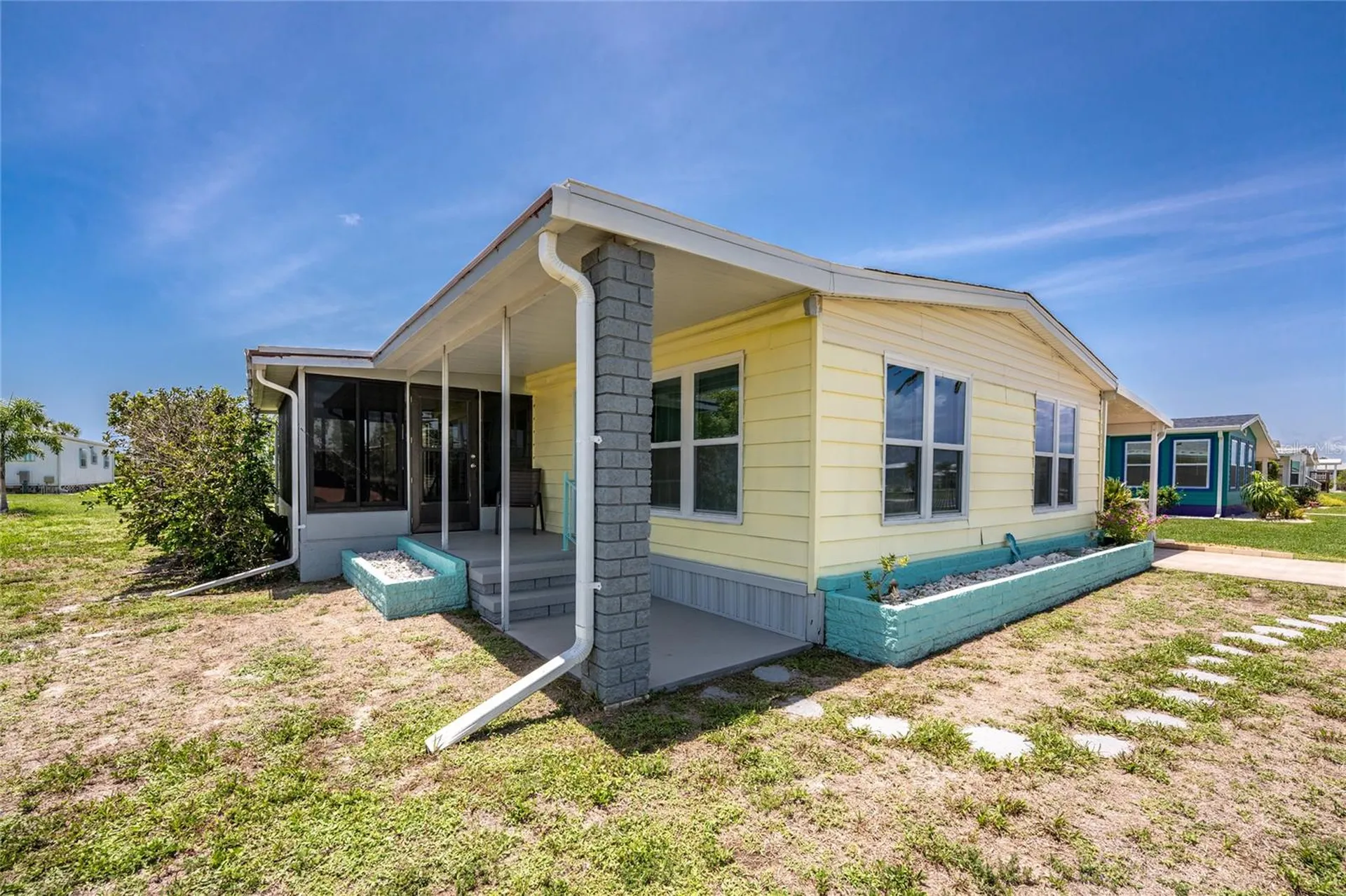 6293 Sparrow Lane Englewood FL 34224