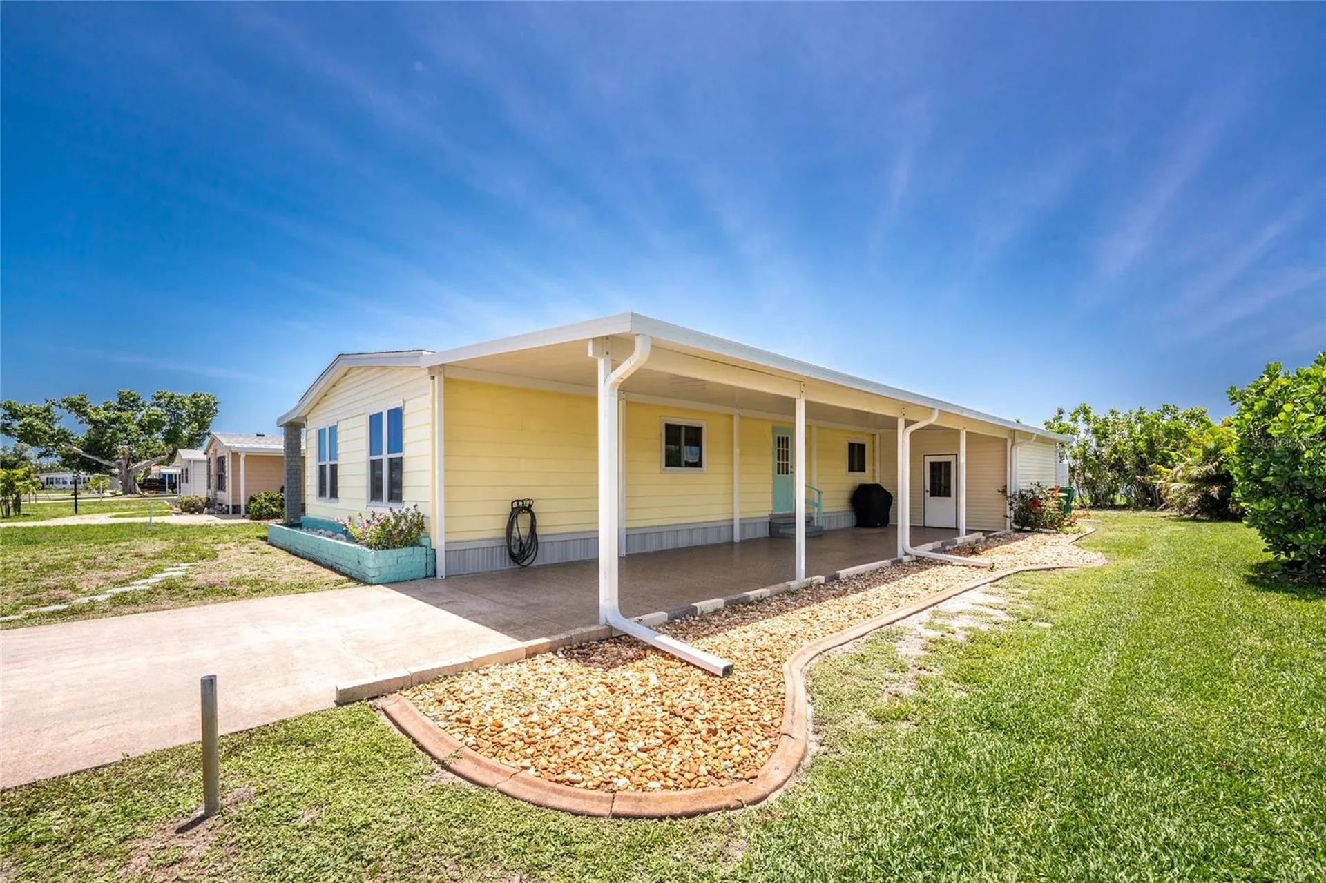 6293 Sparrow Lane Englewood FL 34224