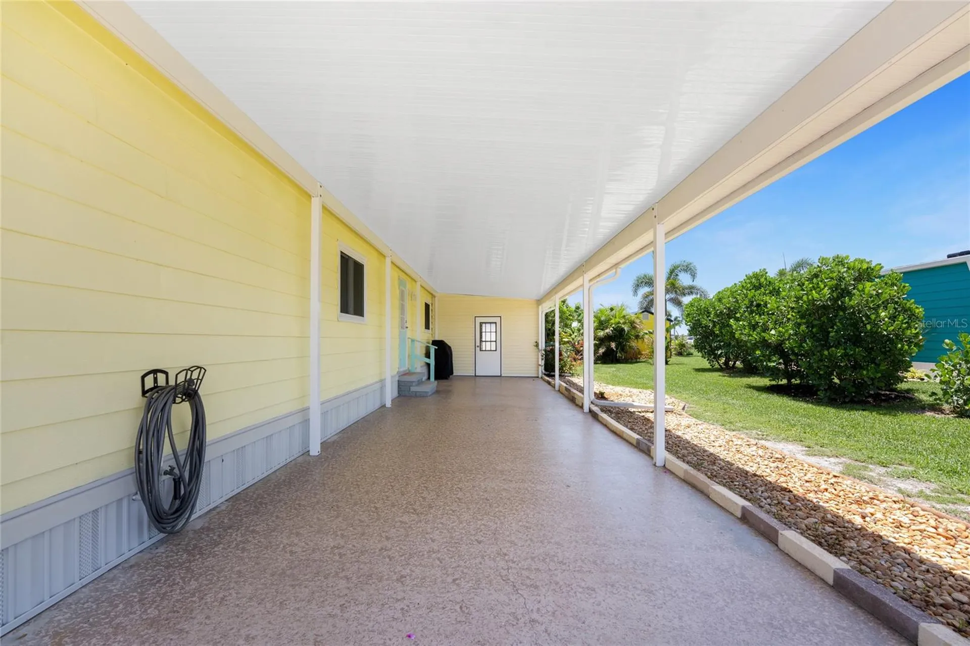6293 Sparrow Lane Englewood FL 34224