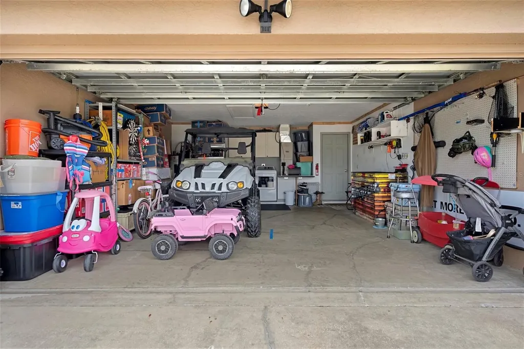 3811 S Red Eagle Terrace Homosassa FL 34448