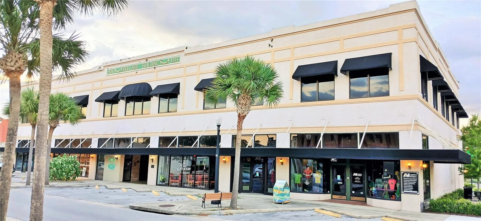 299 E Stuart Avenue Lake Wales FL 33853