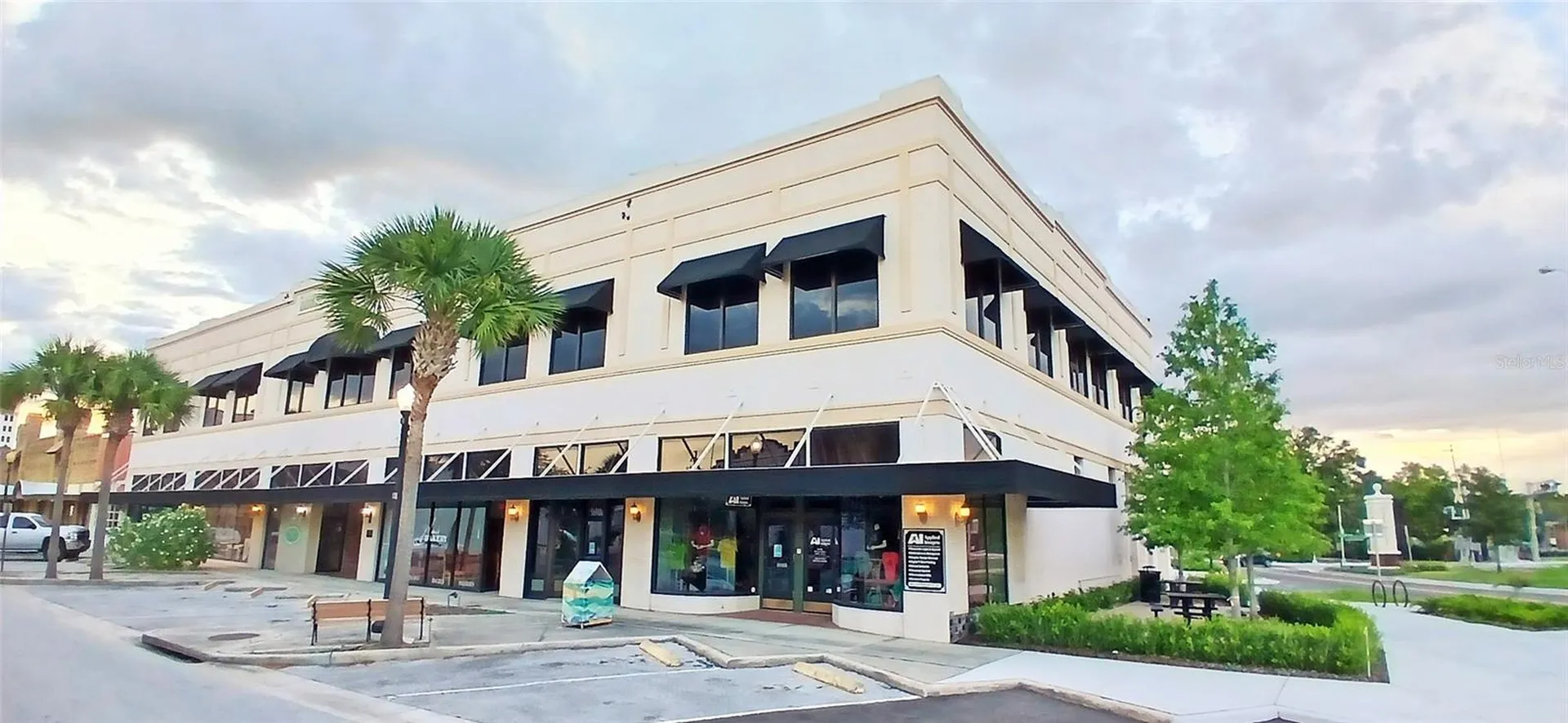 299 E Stuart Avenue Lake Wales FL 33853