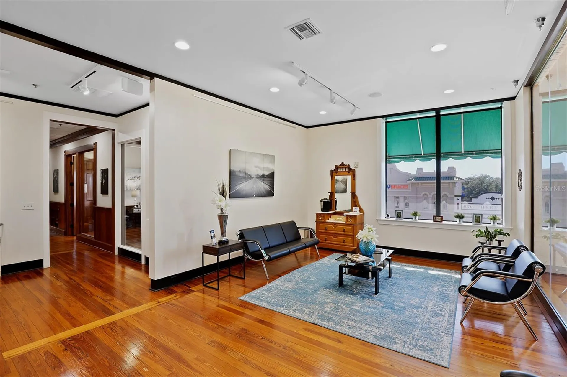 299 E Stuart Avenue Lake Wales FL 33853