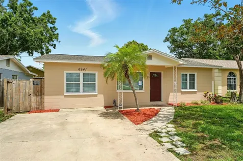 6941 58th Way N Pinellas Park FL 33781