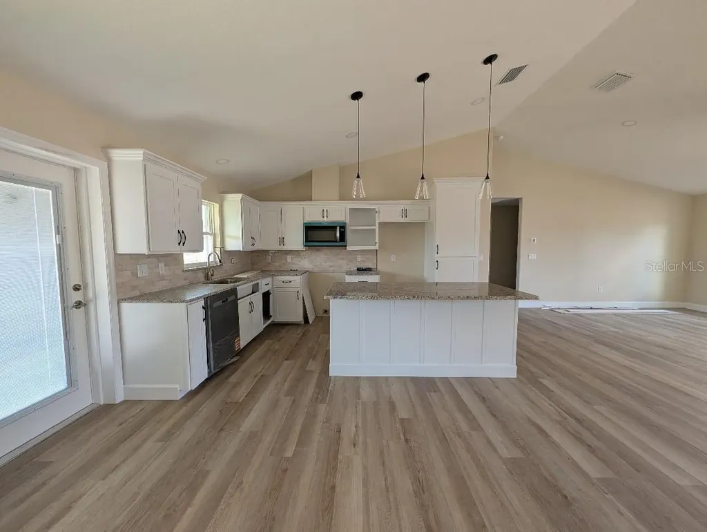 5441 Chestnut Ridge Road Dade City FL 33523