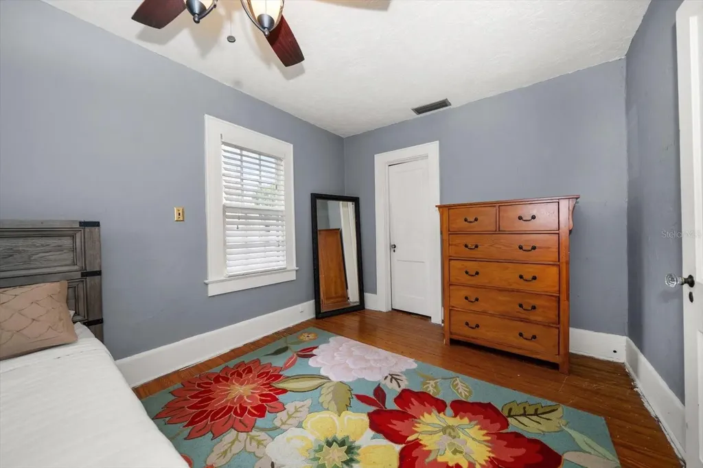 310 N Lincoln Avenue Clearwater FL 33755